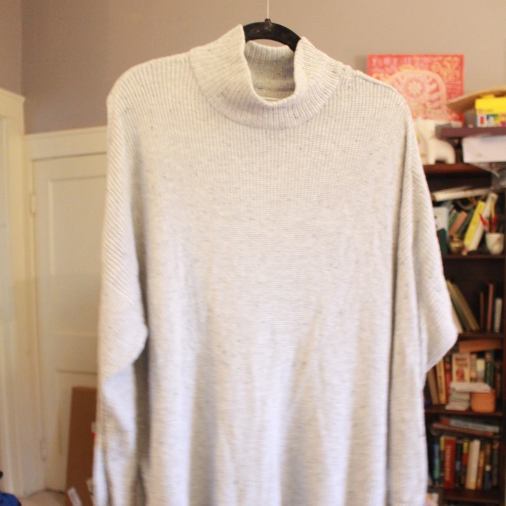 Sonoma Oversized Gray Speckled Mock Neck Sweater
